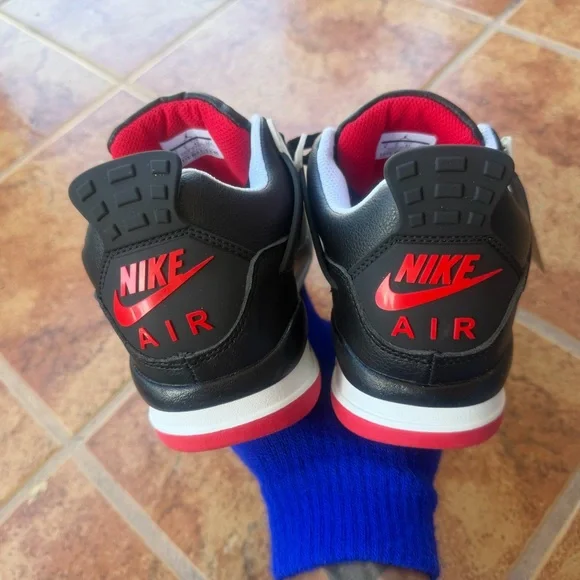 Size 7 Men’s And Women’s 8.5 - Jordan Retro Black and Red Retro Basketball Shoes - Picture 3 of 6